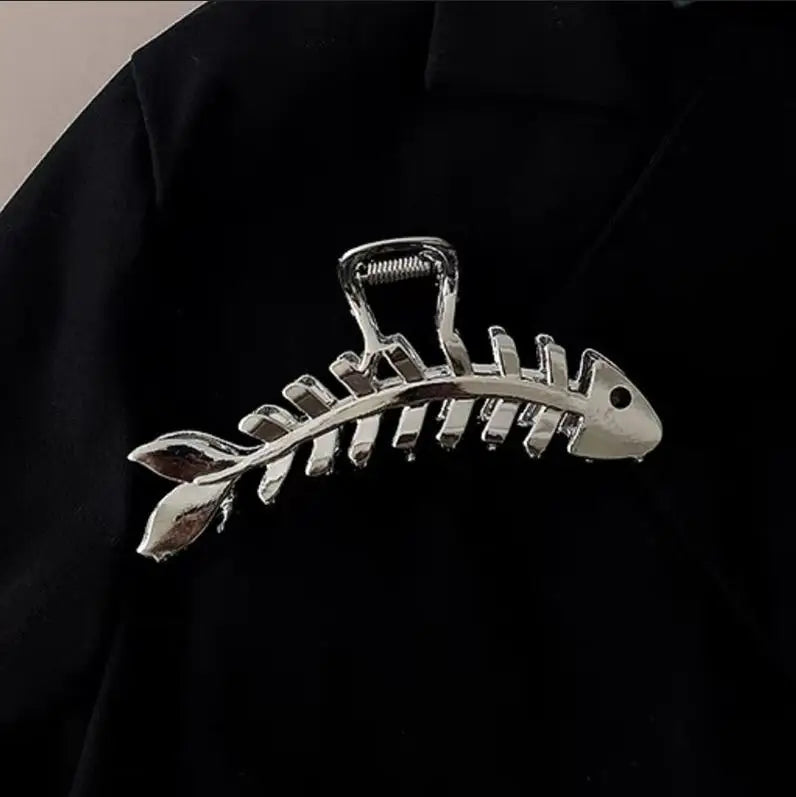 Y2K Metal Safety Pin Hair Clip